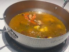 -七欣天香辣蟹火锅(闵行浦江欢乐颂店)