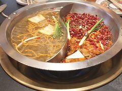 -沸炉重庆老火锅(军事博物馆店)