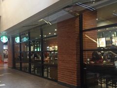 -星巴克(上海虹桥新天地二店)