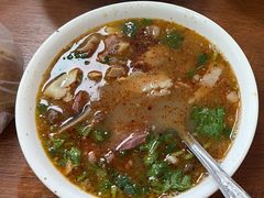 -春雨羊汤店(广开四马路总店)