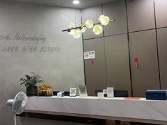-丽辰酒店(深圳翻身地铁站店)
