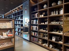 -茑屋书店(天目里店)