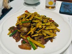 -江城小馆陕南妈妈菜·全球旅行餐厅(钟楼店)