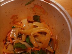 -丸来玩趣·酸辣粉(静安大悦城店)