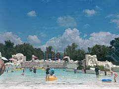 -太阳岛沙滩泳场水上乐园