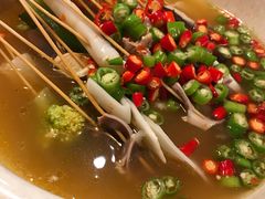 藤椒味钵钵鸡-叶婆婆钵钵鸡(解放碑店)