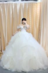 -欣薇婚纱(新源乐汇城店)