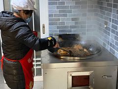 -婺嫣街田记·老嘉州甜皮鸭