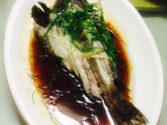 -鑫悦楼煎蟹·16年海鲜大排档