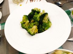 -起士林西餐厅(东经路店)
