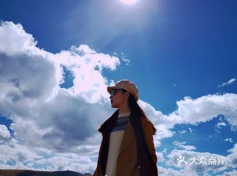 这种蓝，我想把它叫Tiffany蓝！
