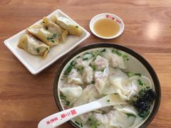 -小姜锅贴(凤凰街店)