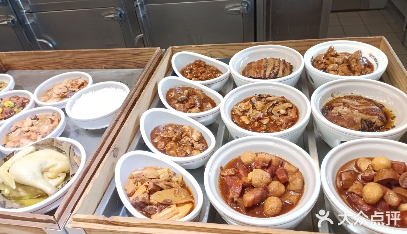 快餐盒开启美味旅程