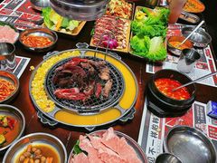 -青瓦炭韩潮烤肉(花园道店)