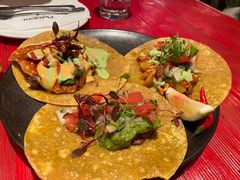 -Pistolera Mexican Cantina女枪手墨西哥餐厅(碧云路店)