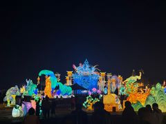 -淄博花灯齐彩城