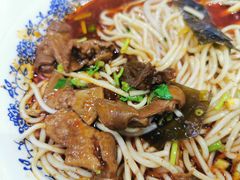 牛肉牛杂面-萍记·鲜肉泡菜粉·非遗襄阳牛肉面