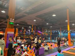 -Tenker Club弹刻极限主题公园 · 蹦床 · 团建 · 生日派对(大关店)