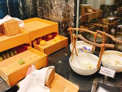 -上海品尊辉盛名致精品酒店公寓