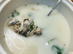 -紫藤园·天目湖大鱼头(南山竹海店)