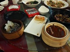 -高第街56号餐厅(宝龙店)