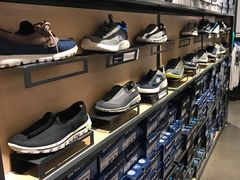 -斯凯奇(八达岭奥特莱斯店)
