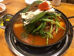 -喇喇排骨火锅·传统韩式脊骨汤(望京西园总店)