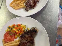 -超群咖啡葡式美食(南贵花园店)