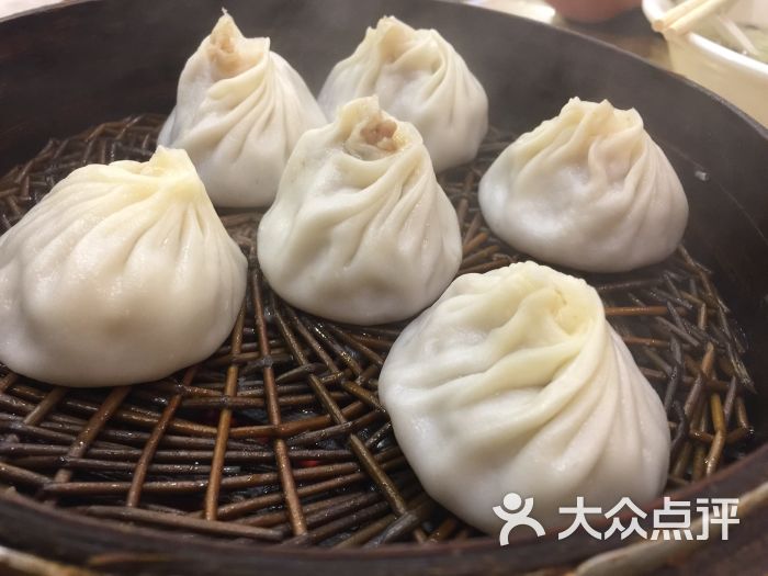 小笼包