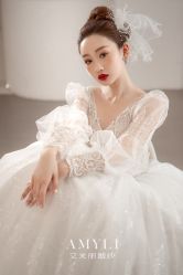 -艾米丽婚纱礼服