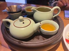 -颐和•海鲜砂锅粥•啫啫煲(奥林匹克广场店)