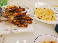 -清真磊磊烧烤老店(饮虎池街34号店)