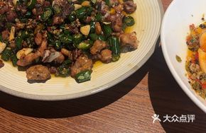 Stir-Fried Chicken with Fresh Chili