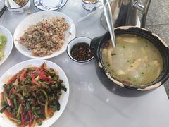 -范饭椰林川湘味海鲜·椰子鸡(三亚湾椰梦长廊店)