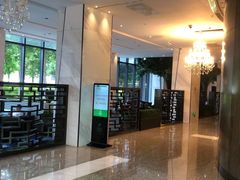 -上海虹桥西郊假日酒店