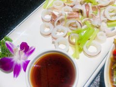 白灼鱿鱼-潮三爷砂锅焗海鲜·生腌·海鲜粥(朝晖店)