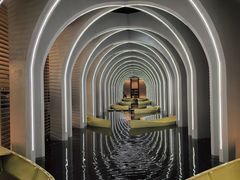 -涨巢·潮玩水疗局