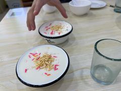 酸奶-老舅老蒙肉饼非遗店(一店)