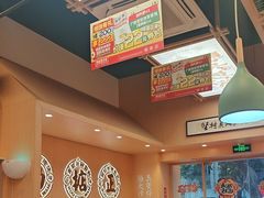 -华记煲仔华·煲仔饭(市桥易发店)