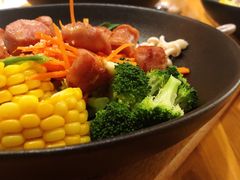 芝士肠沙拉-猫咖时代(中山亭店)