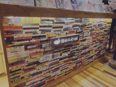 -猫的天空之城概念书店(杭州南宋御街店)