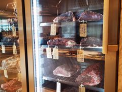 面包甜点陈列柜-上海兴国宾馆香樟园西餐厅