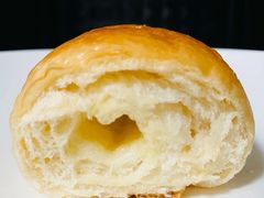 海盐羊角面包-OUR Bakery(国贸商城店)