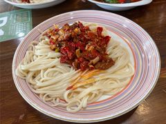 -歹歹的加个面过油肉拌面