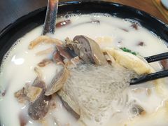 -鸭小妹鸭血粉丝(老门东店)
