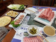 -楼外楼大刀肉传统火锅(西安大路店)