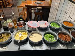 -黔有有贵州酸汤夺夺粉火锅(五味十字店)