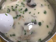 -津津老鸭粉丝馆(正东路店)