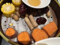 -鸽子侯·家宴·平价海鲜(市图书馆店)