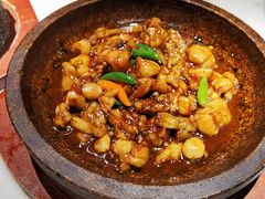 酱爆石锅牛蛙-绿茶餐厅(二七万达店)